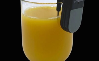 Glassensor zum Einschenken